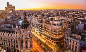 Spanien